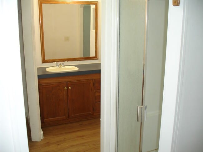 Building Photo - 4201 Wells Dr