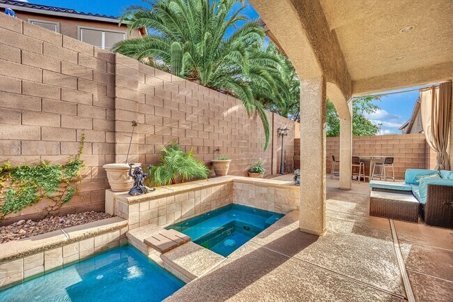Building Photo - 875 Chaste Ct