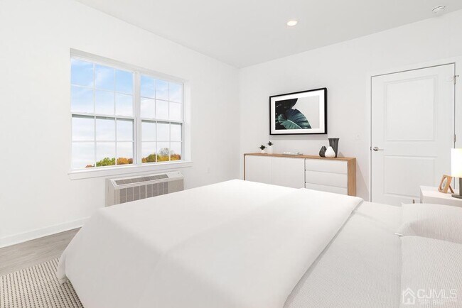 Building Photo - 175 Quincy Ct