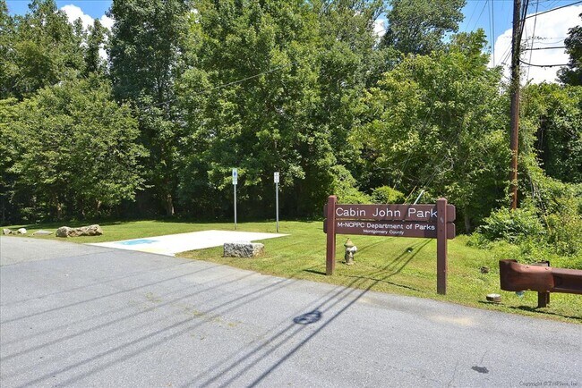 Building Photo - INCREDIBLE 6BR Home in Cabin John. Priced ...