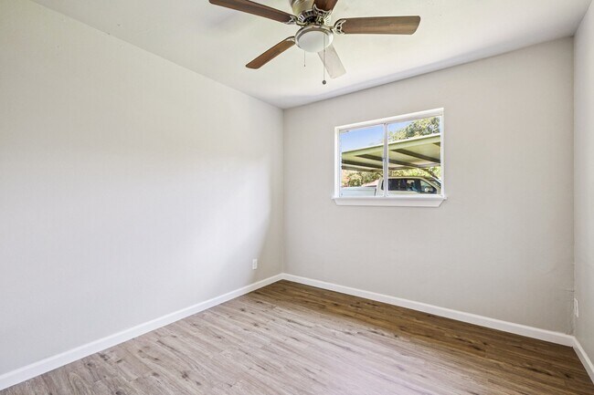 Building Photo - 4218 Mabuni Dr