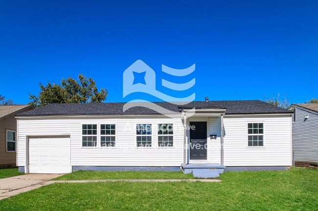 Building Photo - 7835 E King Pl