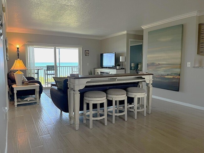 Building Photo - 2975 Jimmy Buffett Mem Hwy