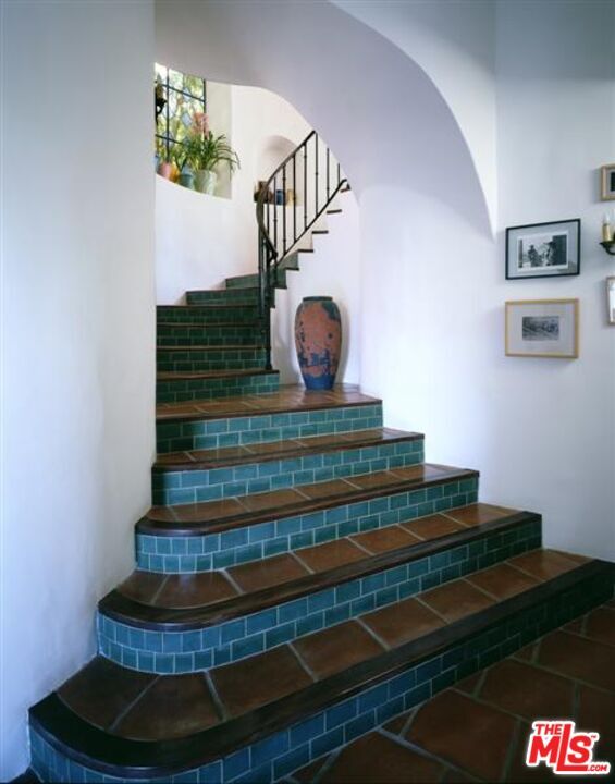 Building Photo - 242 Mabery Rd