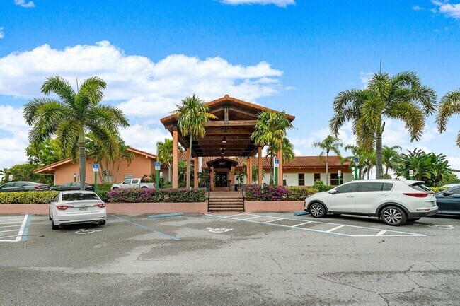 Building Photo - 5850 Sugar Palm Ct