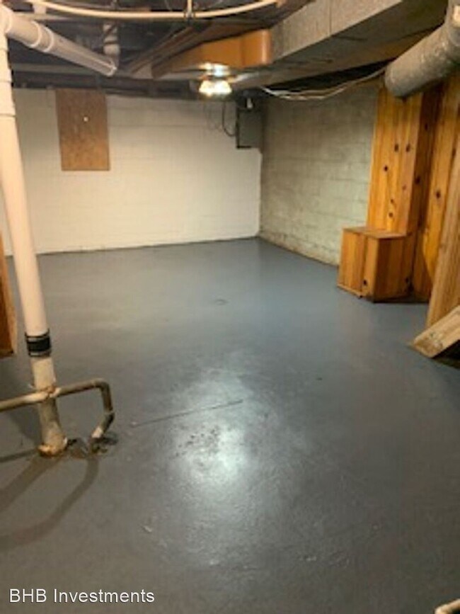 Building Photo - 1 br, 1 bath House - 1302 Linwood