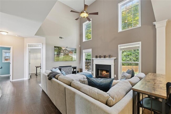 Building Photo - 5839 Buckner Creek Dr SE