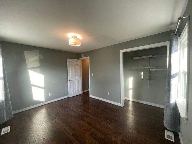 Building Photo - Lovely Single Family Ranch Home in Edgefield