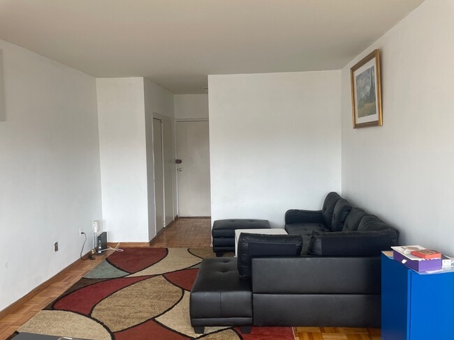 Building Photo - 1711 Massachusetts Ave NW