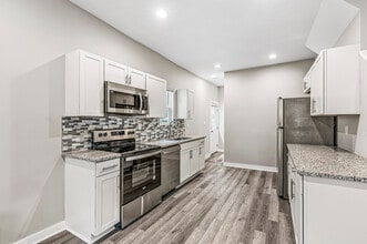 Building Photo - 3241 Boulevard Pl