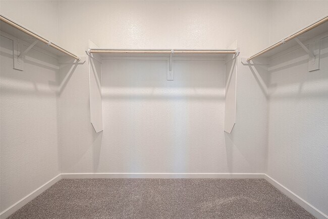 Building Photo - 21834 Sunshine Cove Ln