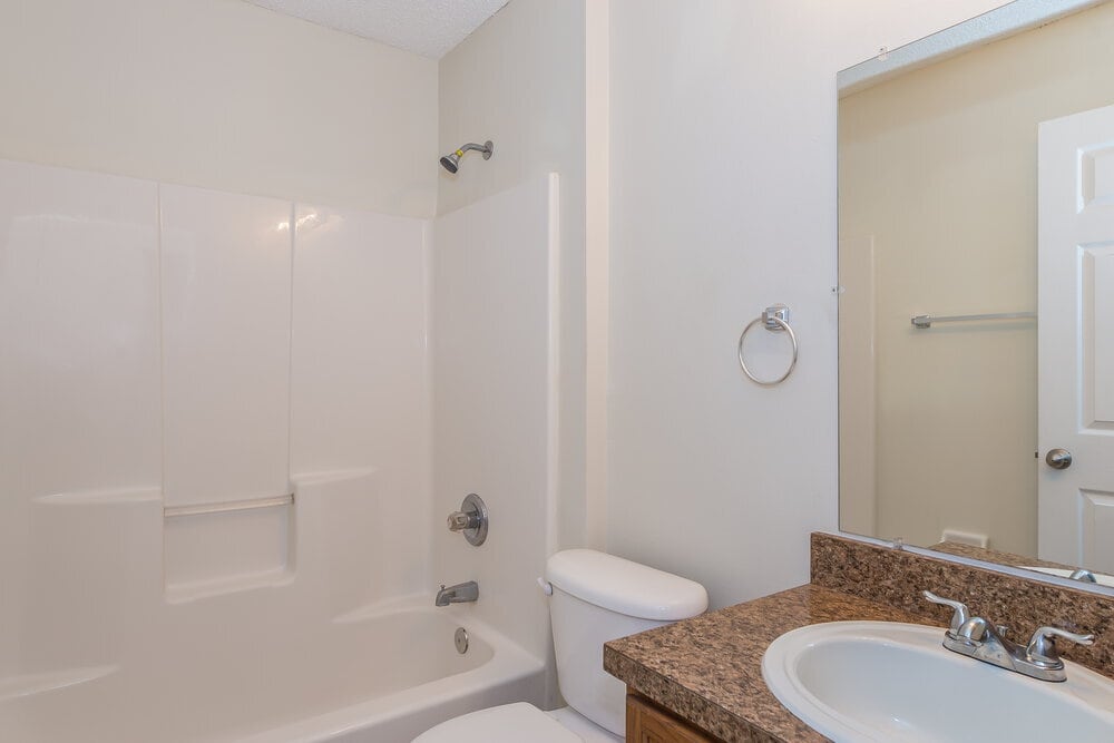 Building Photo - 3388 Volley Dr