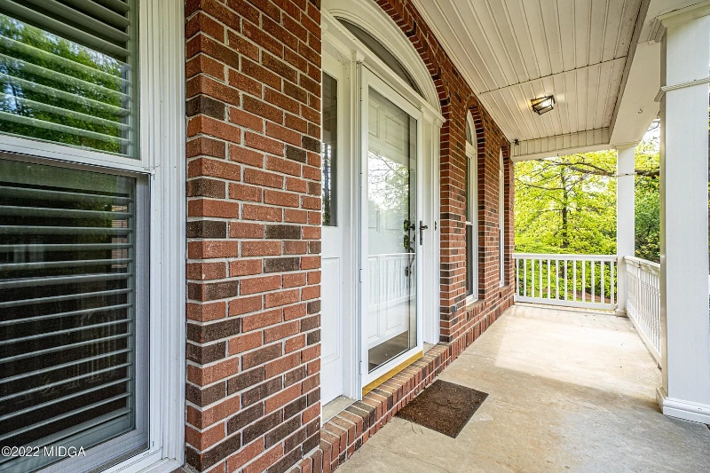 Building Photo - 205 Saddle Creek Ct