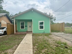 Building Photo - 245 G St