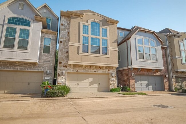 Building Photo - 11007 Acorn Falls Dr