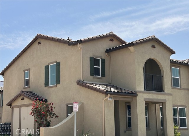 Building Photo - 4255 S Hermosa Paseo