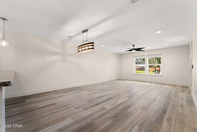 Building Photo - 2616 Cypress St