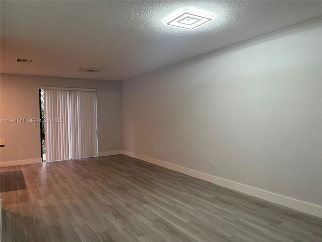 Building Photo - 4081 Allerdale Pl