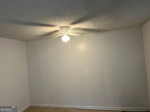 Building Photo - 2502 Lake Capri Rd NW