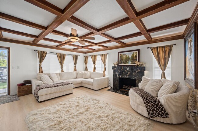 Building Photo - BEAUTIFUL HOME IN NORTH PB