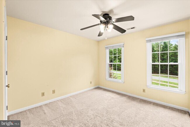 Building Photo - 80 Stonewall Dr