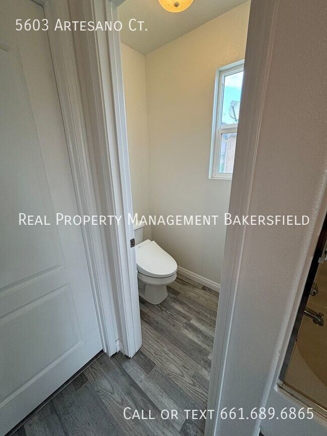 Building Photo - 5603 Artesano Ct