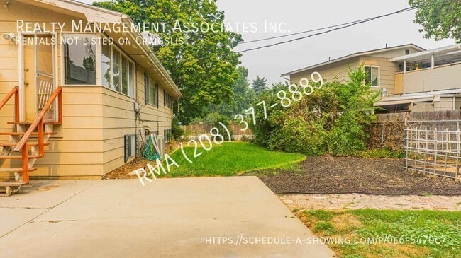 Building Photo - 4820 Wedge St