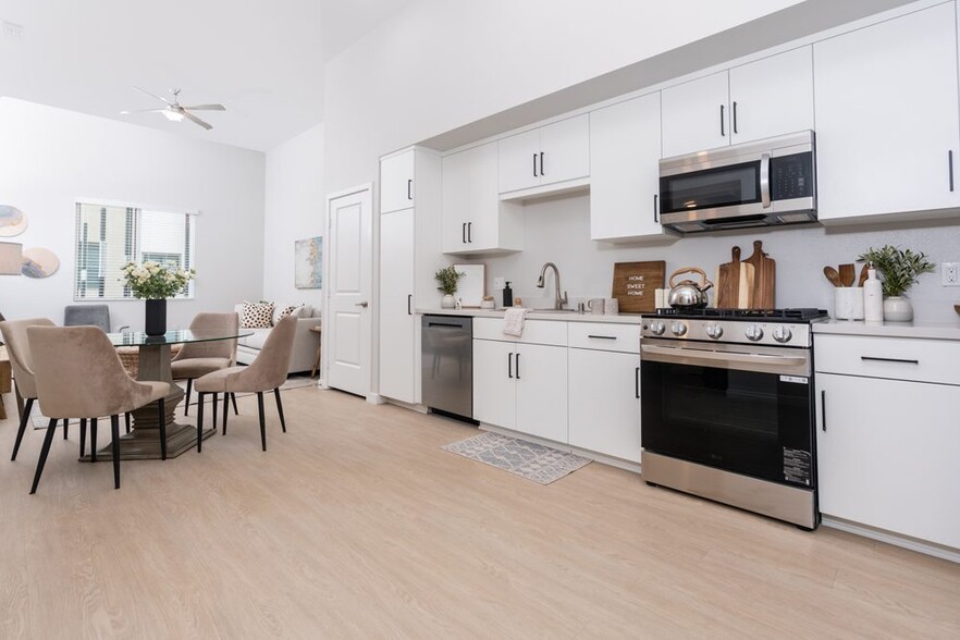 Primary Photo - Downtown Ontario Luxury Apartments