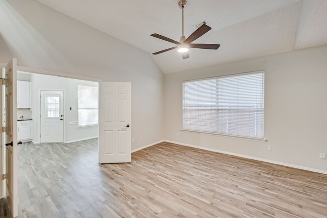 Building Photo - 5308 Promise Land Dr