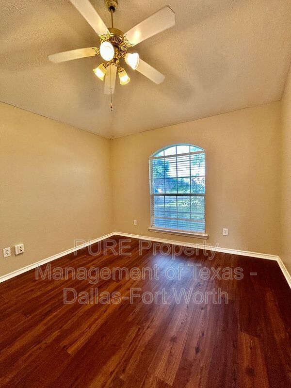 Building Photo - 1714 Ryanfeld Dr