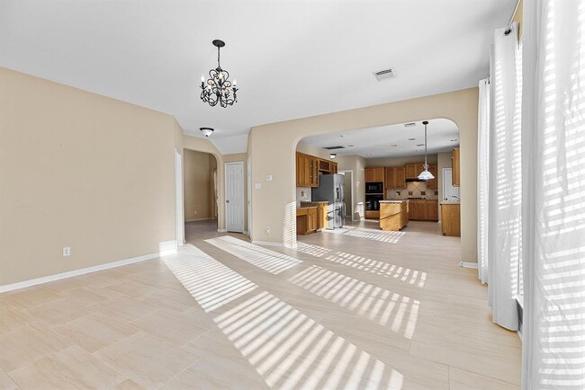 Building Photo - 8406 Lofty Ln