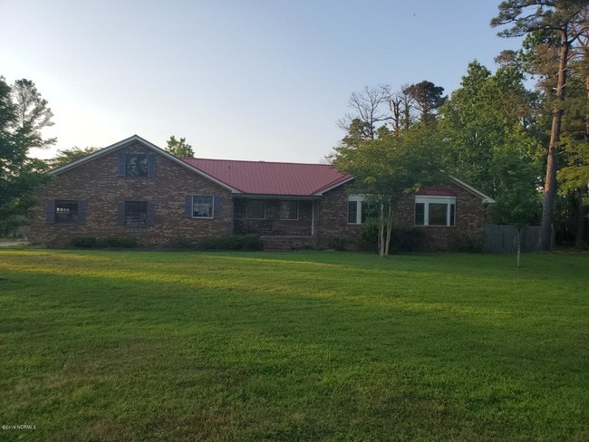 Building Photo - 5919 Sidbury Rd