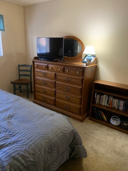 Building Photo - 7430 E Chaparral Rd