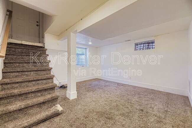 Building Photo - 2517 S Broadway