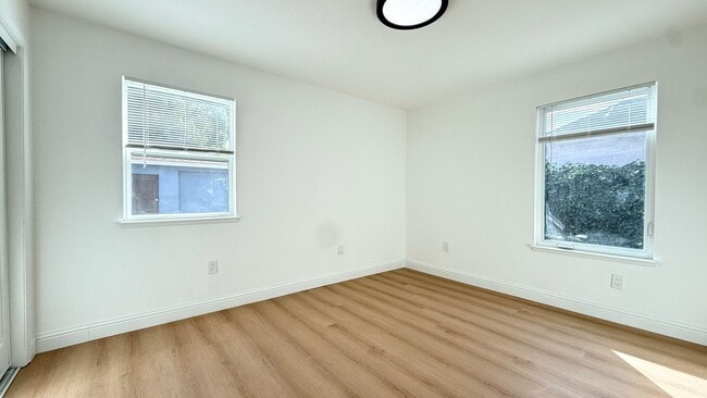 Building Photo - 212 N 17th St
