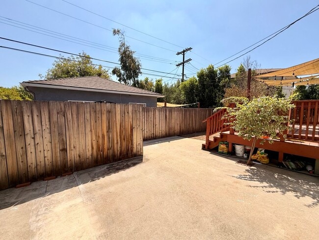 Building Photo - 4232 Verdugo Rd