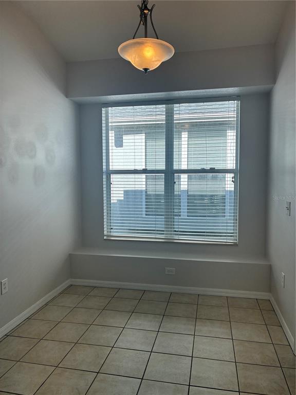 Building Photo - 31318 Heatherstone Dr