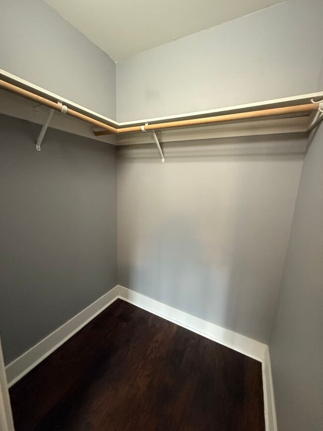Building Photo - Beautiful 2 Bed/2.5 Bath Townhome on Bend's Westside - Shevlin Park Road
