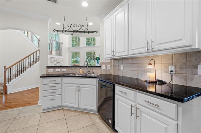 Building Photo - 4424 Honfleur Ct