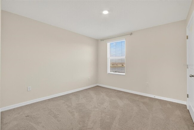 Building Photo - 3288 Silver Date Dr