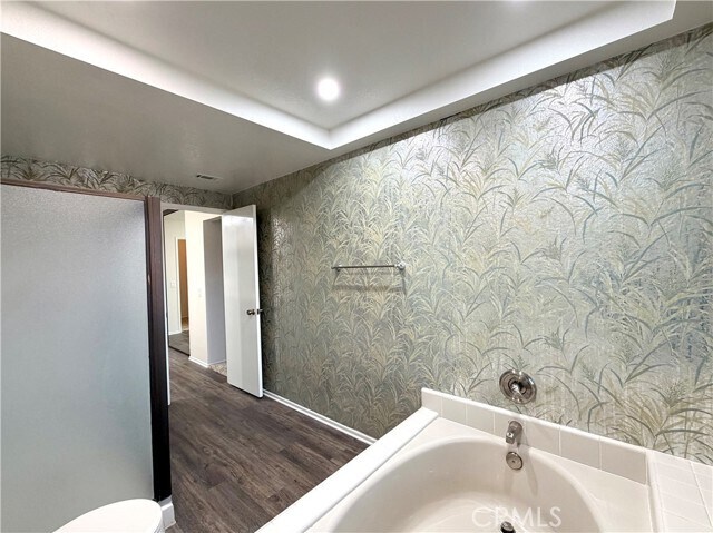 Building Photo - 1718 Chattanooga Ct