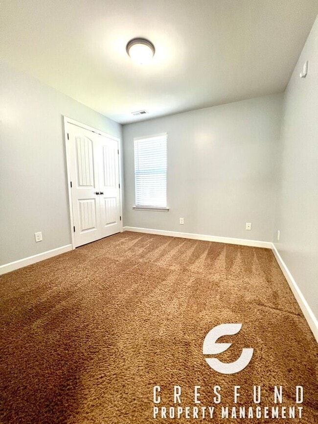 Building Photo - Beautiful 4-Bedroom Home Near New I-95 Acc...