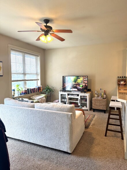 Building Photo - 255 Fletcher Ave