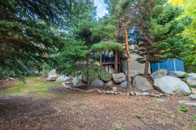 Building Photo - 10098 Wasatch Blvd