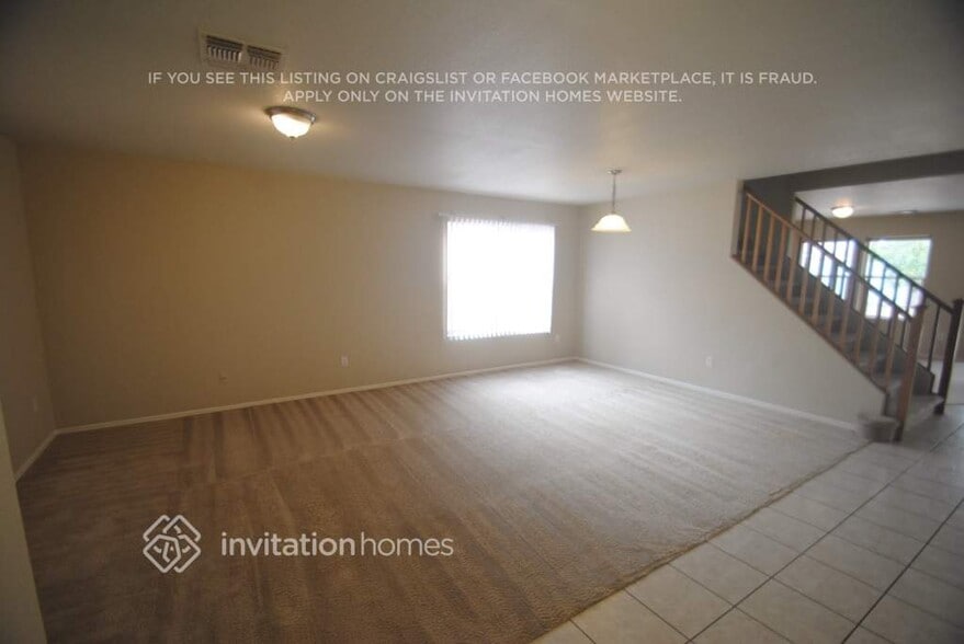 Building Photo - 8213 E Posada Ave