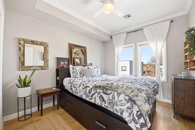 Building Photo - 936 Pavonia Ave