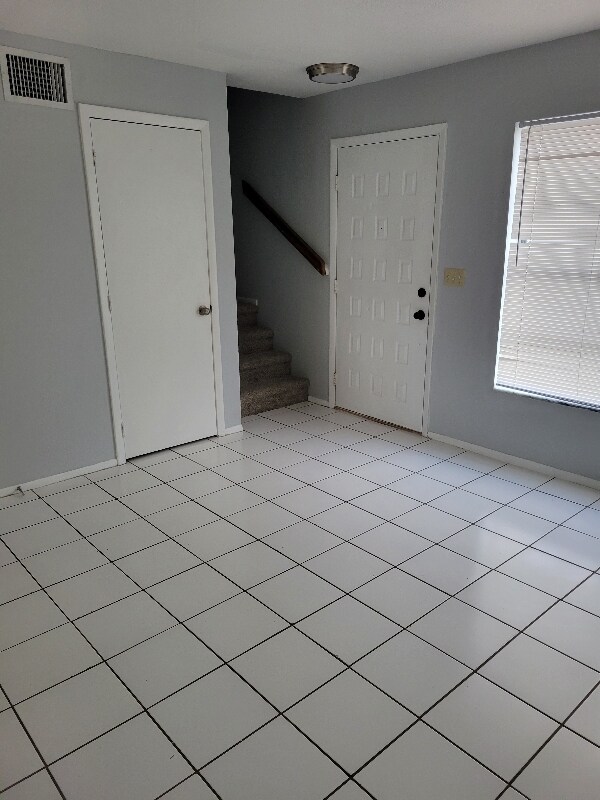 Building Photo - 14021 Village Terrace Dr