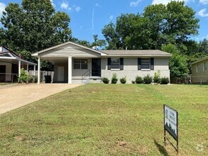 Building Photo - 3968 Hammett Dr