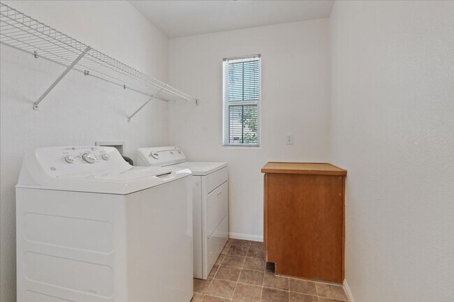 Building Photo - Status: Accepting Applications