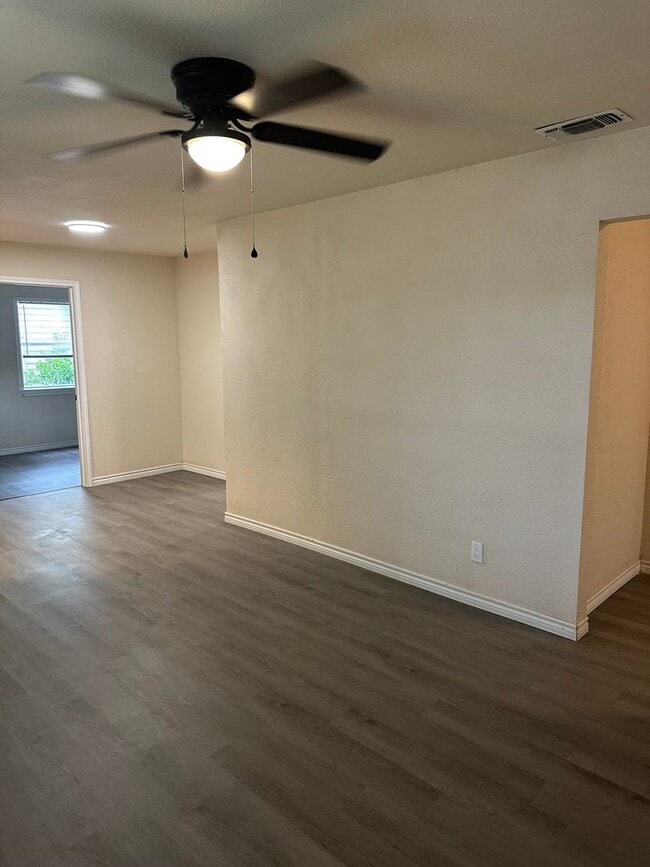 Building Photo - 2bd/1ba in Killeen
